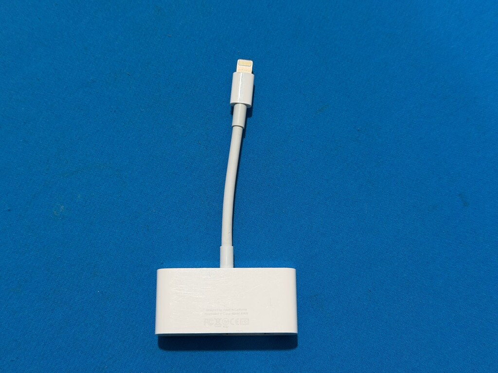 Apple Orijinal Lightning to VGA Adaptörü A1439 - 2