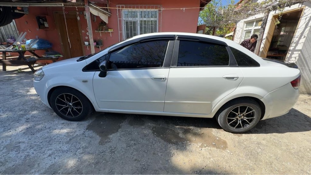 Linea 1.3 Multijet Active Plus 95lik - 4