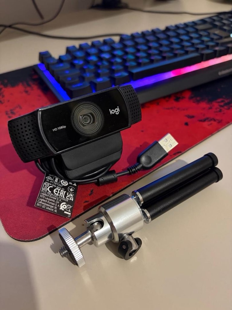 Logitech C922 Pro Stream Webcam - 2