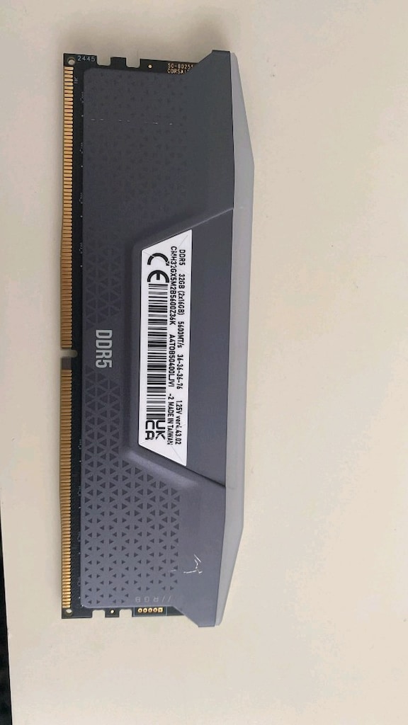 DDR5 RGB 16GB RAM - 2