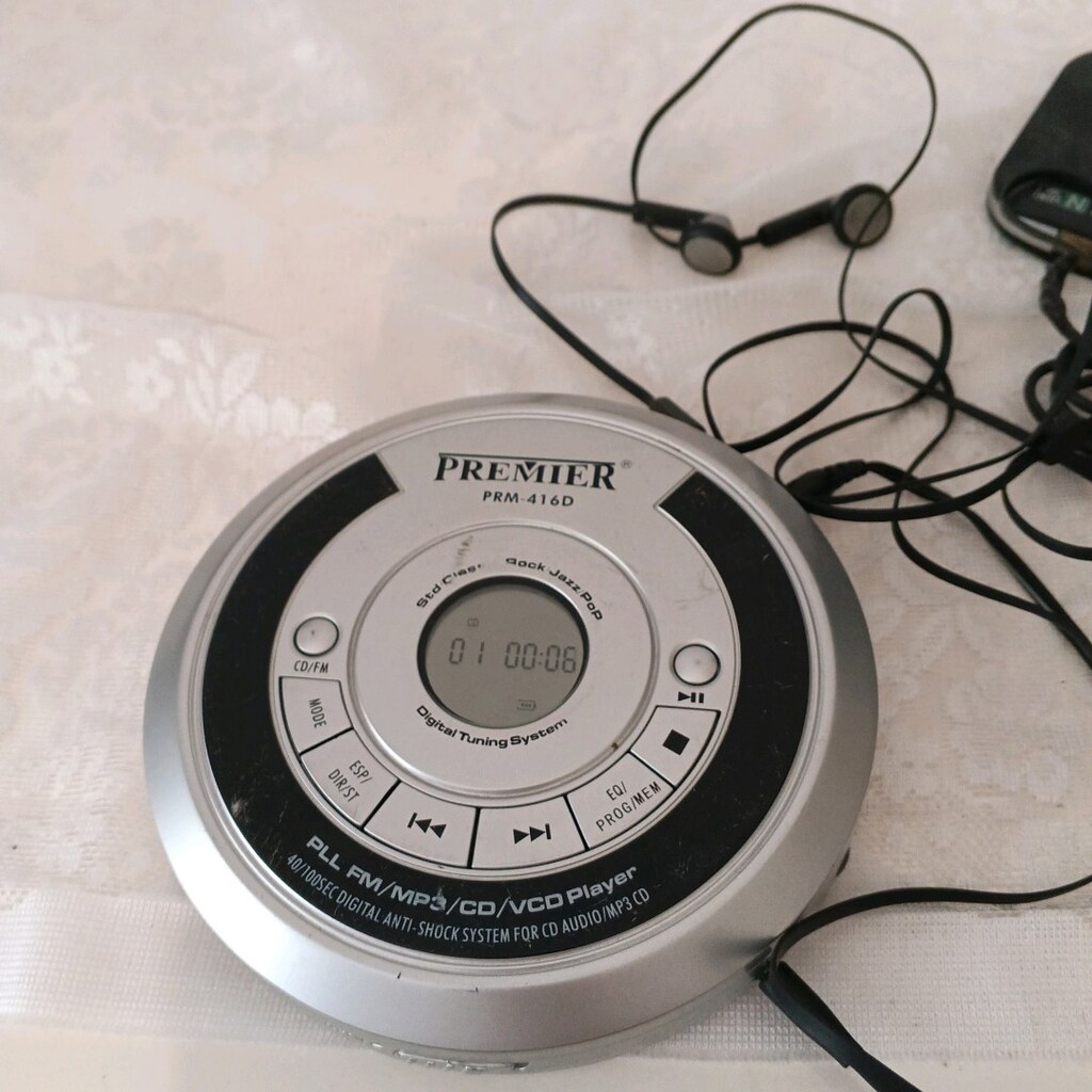 CD RADYO ÇALAR PREMİER - 2