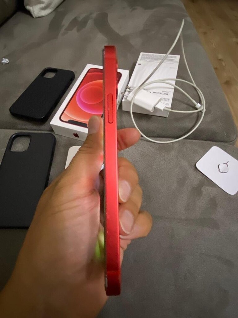 iPhone 12 256GB red kutulu - 10