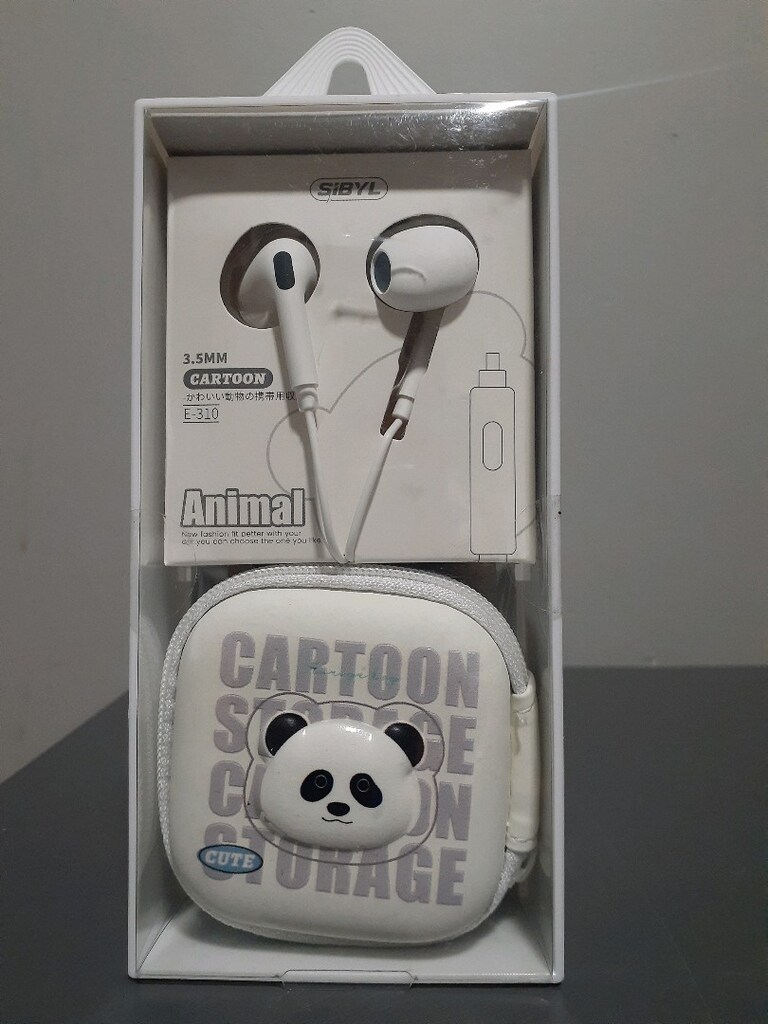 Beyaz Kulak İçi Kulaklık ve Panda Tasarımlı Kılıf