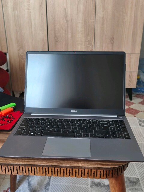 tecno mega bookT1
