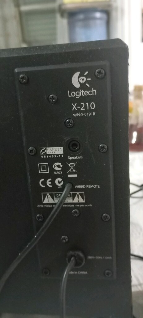LOGİTECH 2+1 SES SİSTEMİ - 4