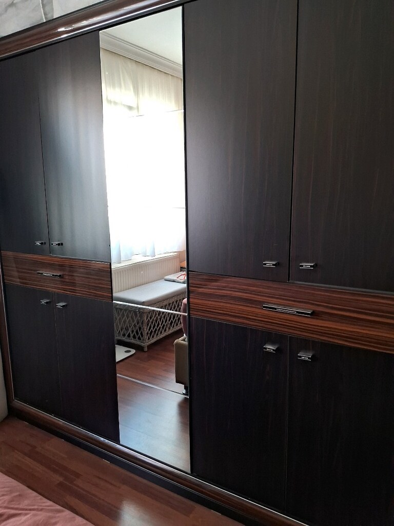 Elbise dolabı(beş kapılı)iki komidin,bir şifonyer - 2