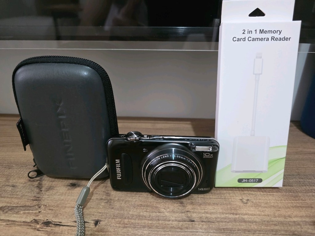 Fujifilm FinePix T200 - 7