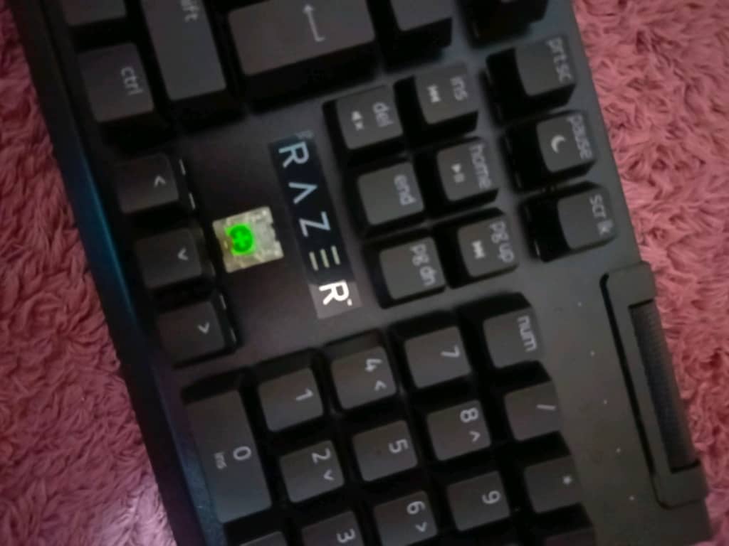 Razer BlackWidow V4X RGB - 7