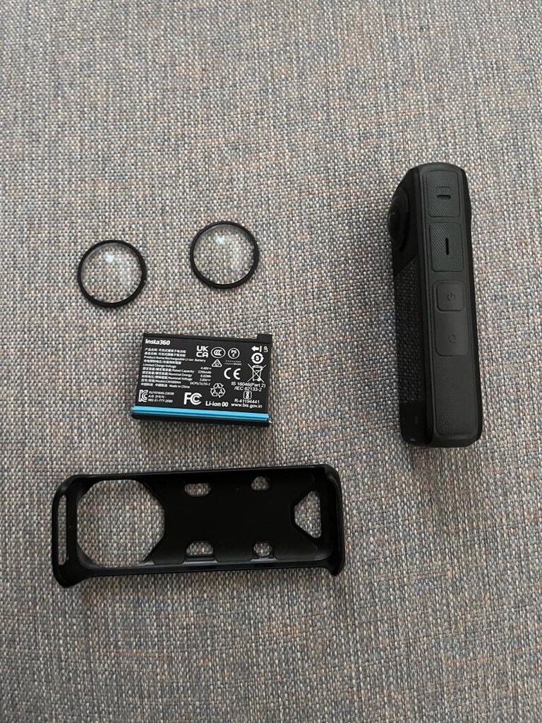 insta 360 x4 - 4