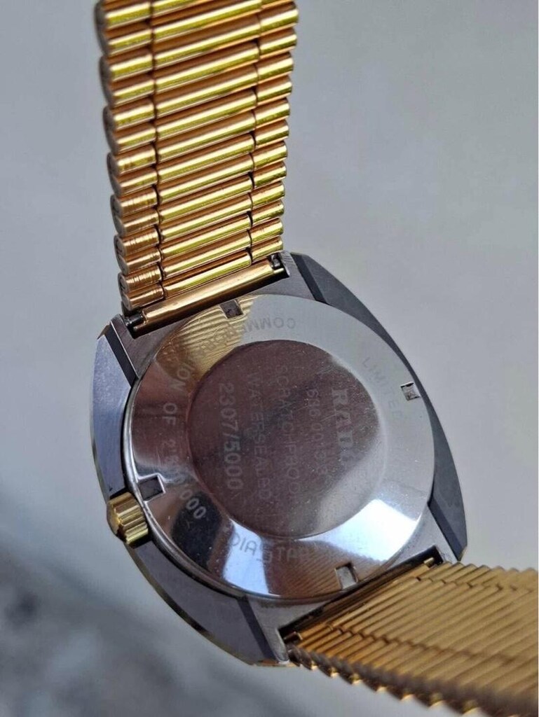otomatik kutulu eski model rado 1970/80 - 2