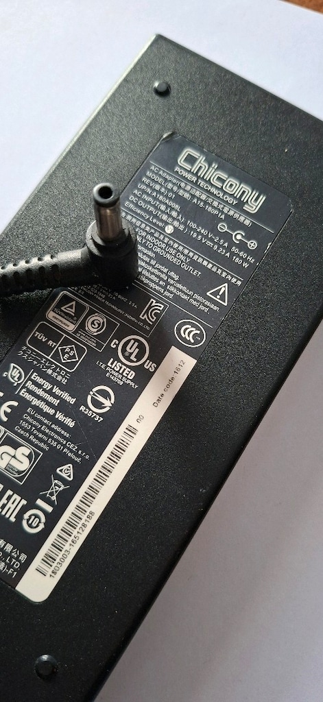 Orjinal MSI + Monster Chicony 19.5v - 9.23a - 180w Notebook Adaptör - 5