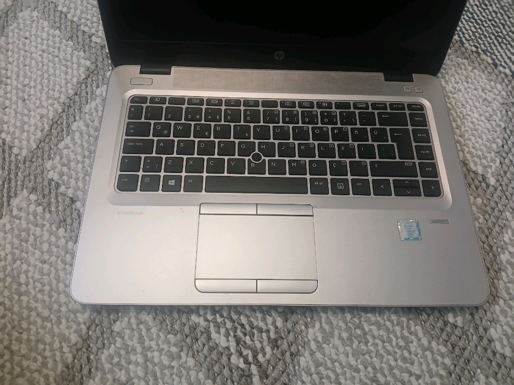 HP ELITEBOOK İ5 6300U 4 256 14 INC HATASIZZ - 10