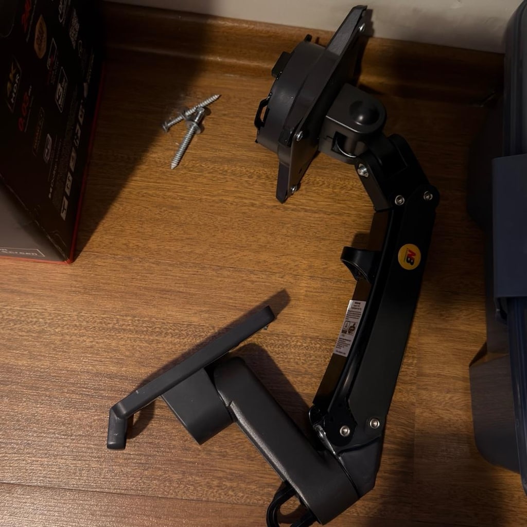 Nb F150 17"-35" Duvara Montaj Amortisörlü Monitör Standı - 3
