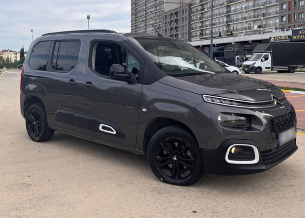 BERLİNGO OTOMATİK HATASIZ CAM TAVANLI - 8
