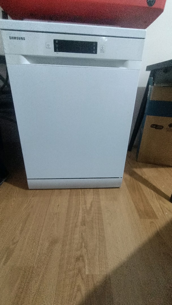 Sıfır Ayarında Samsung DW60M5044FW - Sadece 1-2 Kez Yıkadı - 4
