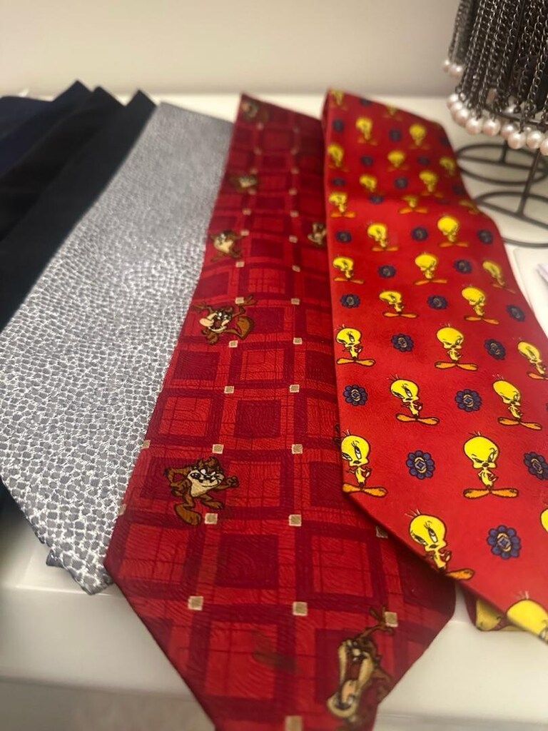 Erkek kravat lar 23 adet tanesi 175 ₺ - 6
