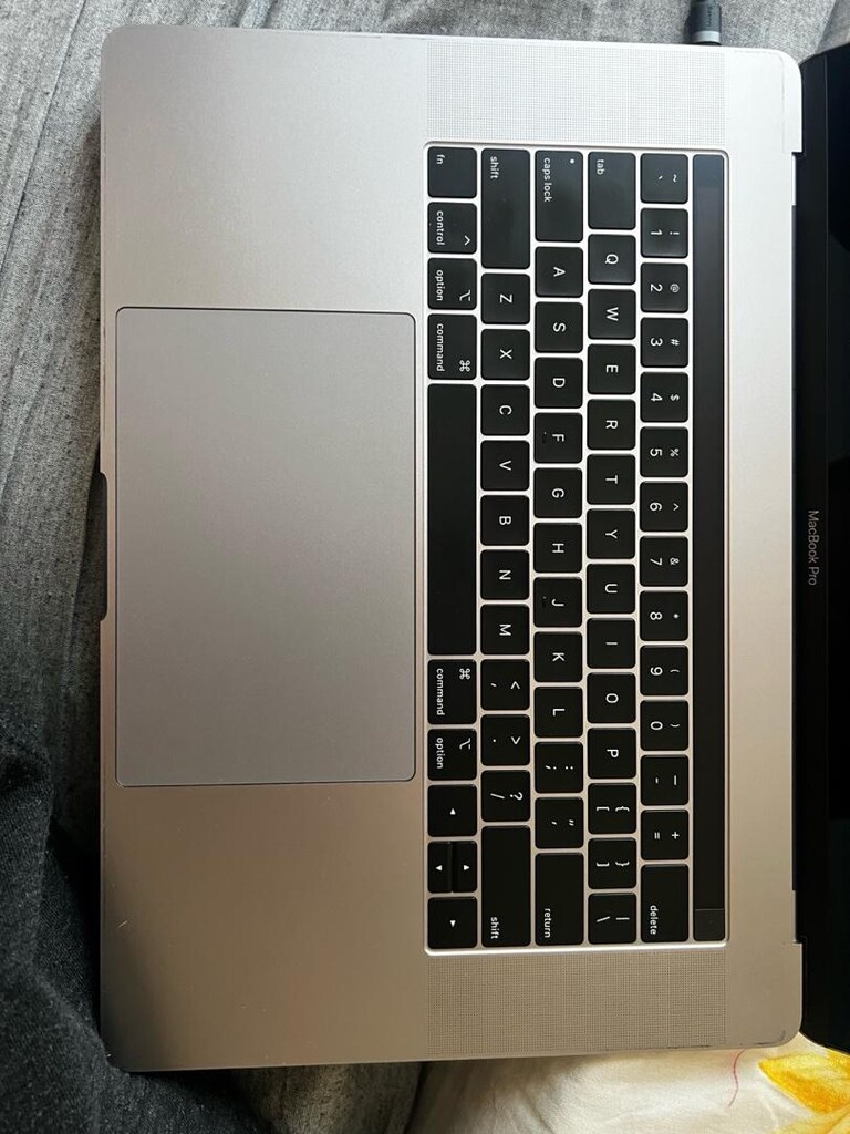 macbook pro 2019 15 inç i9 - 3