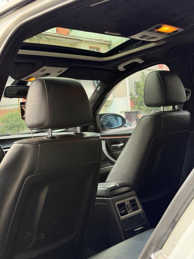 BMW 320d e90 - 10