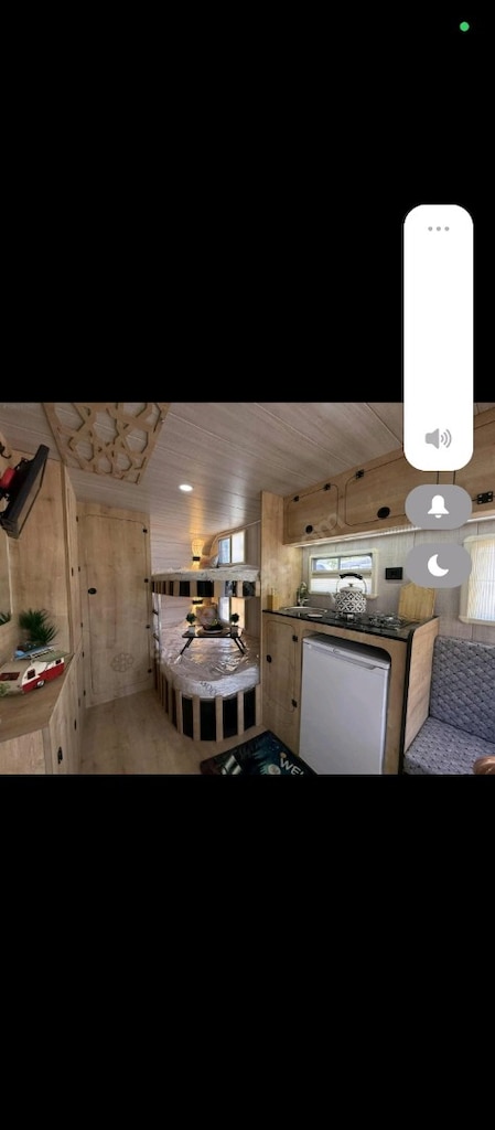 satılık 2024 model karavan 6 kişilik - 4