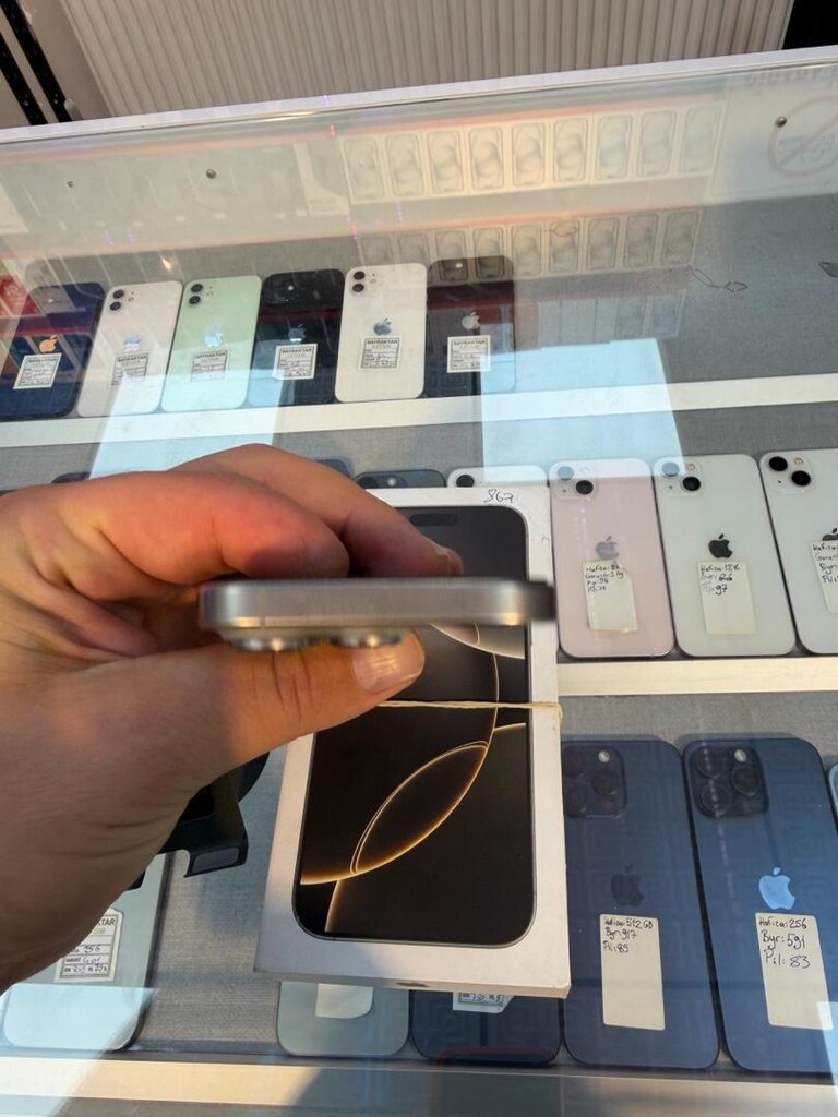 İPHONE 16 PRO NOKTA HATASIZ PİL DURUMU 90 9 AY GARANTİLİ 256 GB HAFIZ - 3