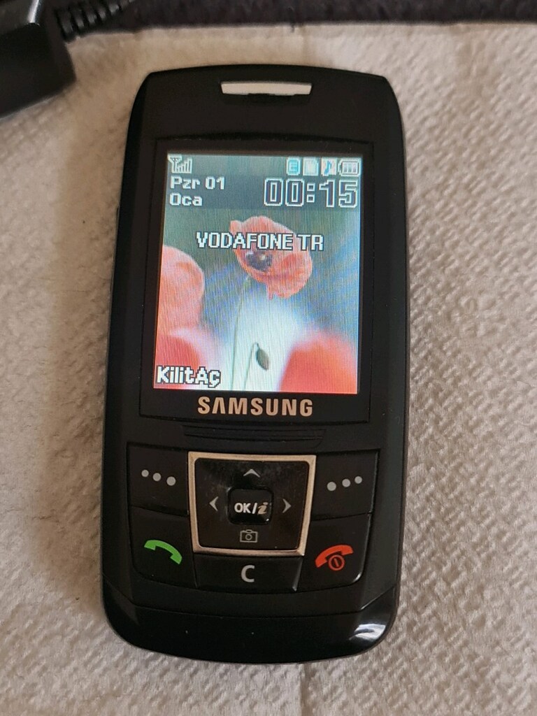 Samsung E250 - 6