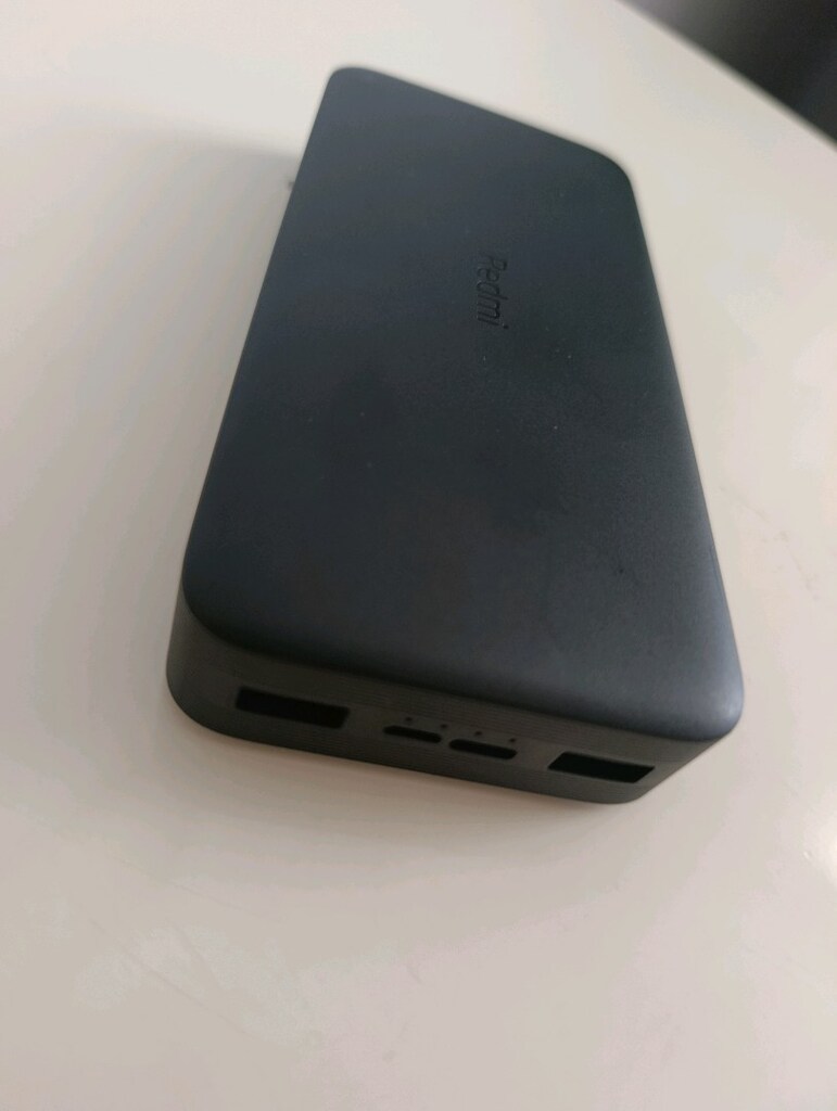 Xiomi 20.000 lik Powerbank... Yeni gibi - 3