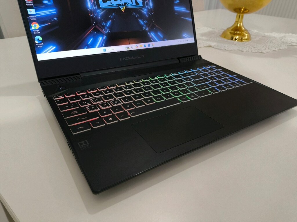 i7 9. Nesil Excalibur G@ming 16 GB RAM tam bir oyun canavarı laptop - 3