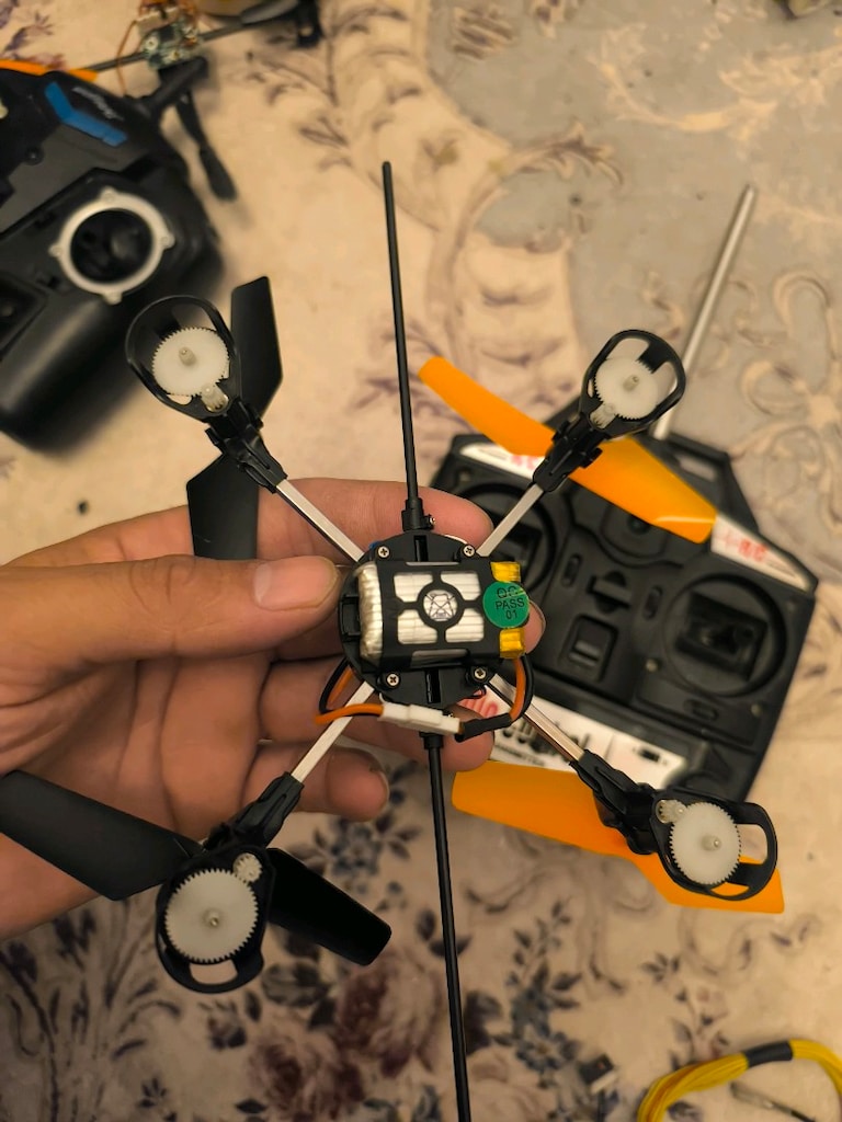 dron - 3