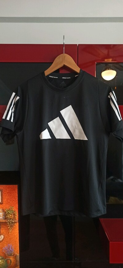 orjinal adidas s beden t-shirt