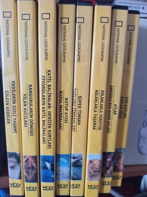 8 ADET NATİONAL GEOGRAPHİC DVD SETİ