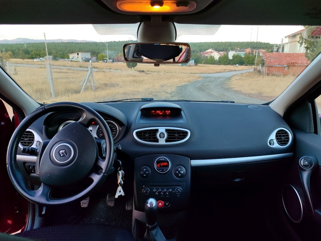 Bayandan Temiz Clio - 16