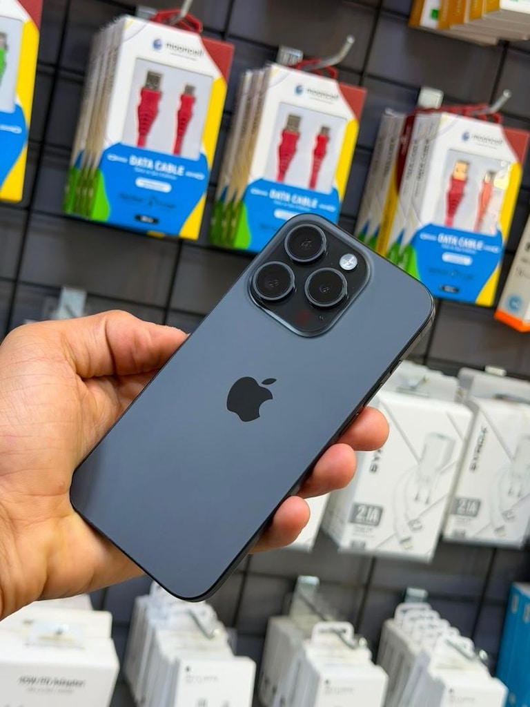 APPLE 15 PRO 128 GB PİL 85 HATASIZ YD İKİNCİ EL ÇOK TEMİZ - 3