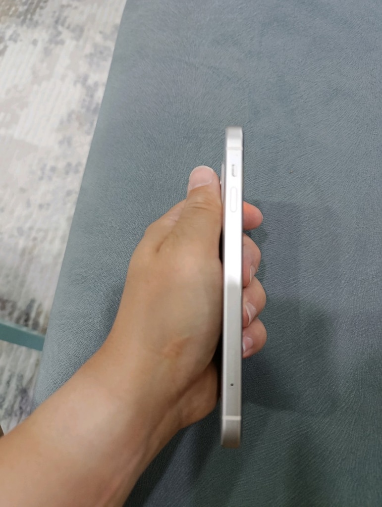 iPhone 12 - 6