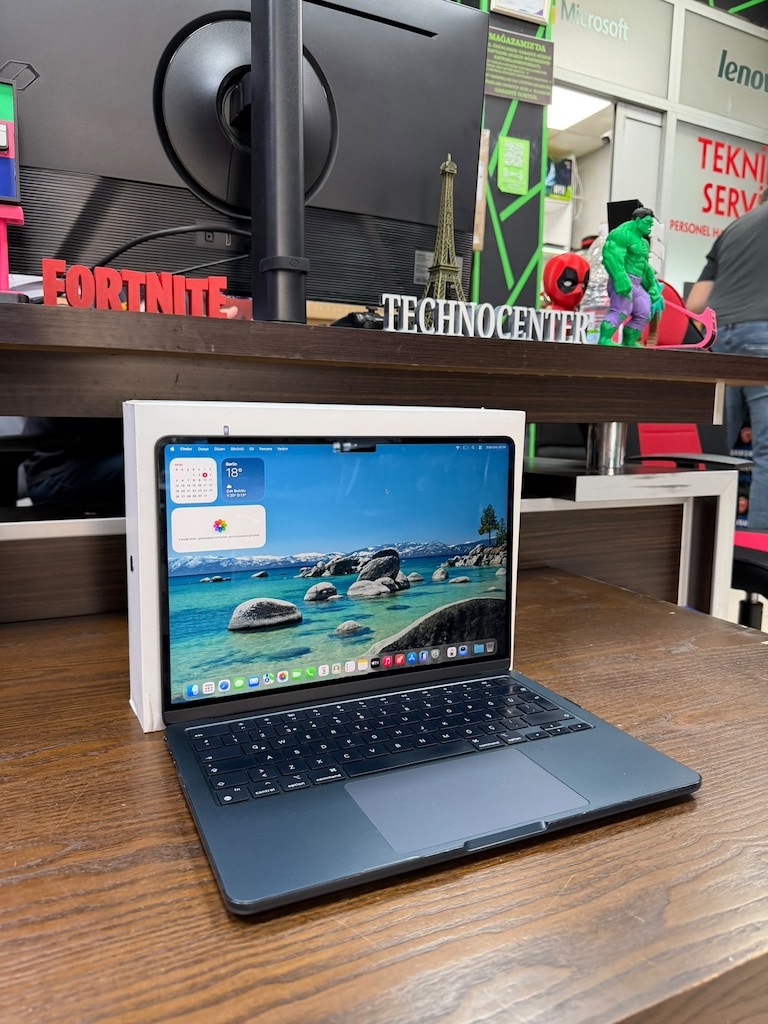 MACBOOK AİR M2 13.6 İNÇ 2K 256 GB SSD MAĞAZADAN - 2