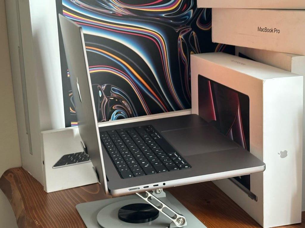 Macbook pro Özel sipariş M1 max pro çip 64 gb ram 1 tb ssd 32gpu grfik - 7
