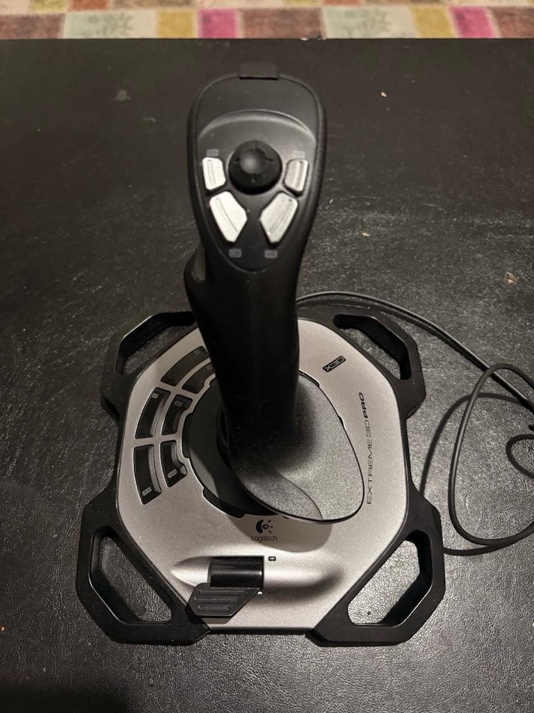 logitech extreme 3d pro joystick - letgo'dan Sıfırından Uygun Fiyata Al