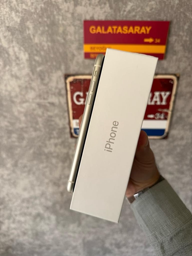 iPhone 11 yurtiçi kutulu hatasız pil 93 tertemiz - 3