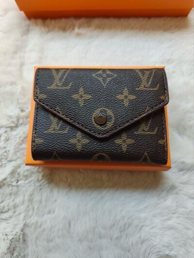 ‼‼LOUIS VUITTON KÜÇÜK BOY KAPAKLI CÜZDAN