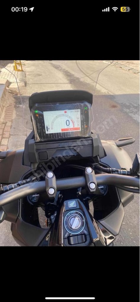 Honda ADV350 - 7