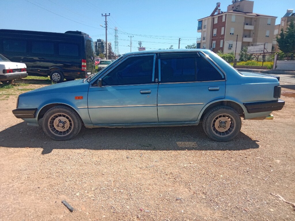 1986 Nissan sunny Acill - 2