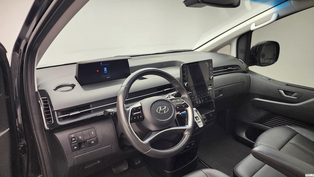 Hyundai STARIA ELITE 2.2 CRDI 177 8AT 4x4 - 2