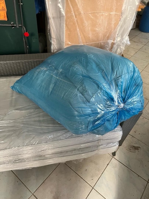 ÇOK TEMİZ IKEA MARKA SUYA DAYANIKLI KÖŞELİ BAHÇE TAKIMI - 7