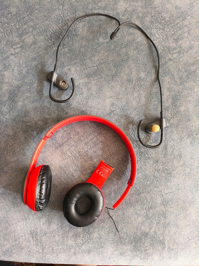 Bluetooth Kulaklıklar Hepsi Parça Amaçlı - 2