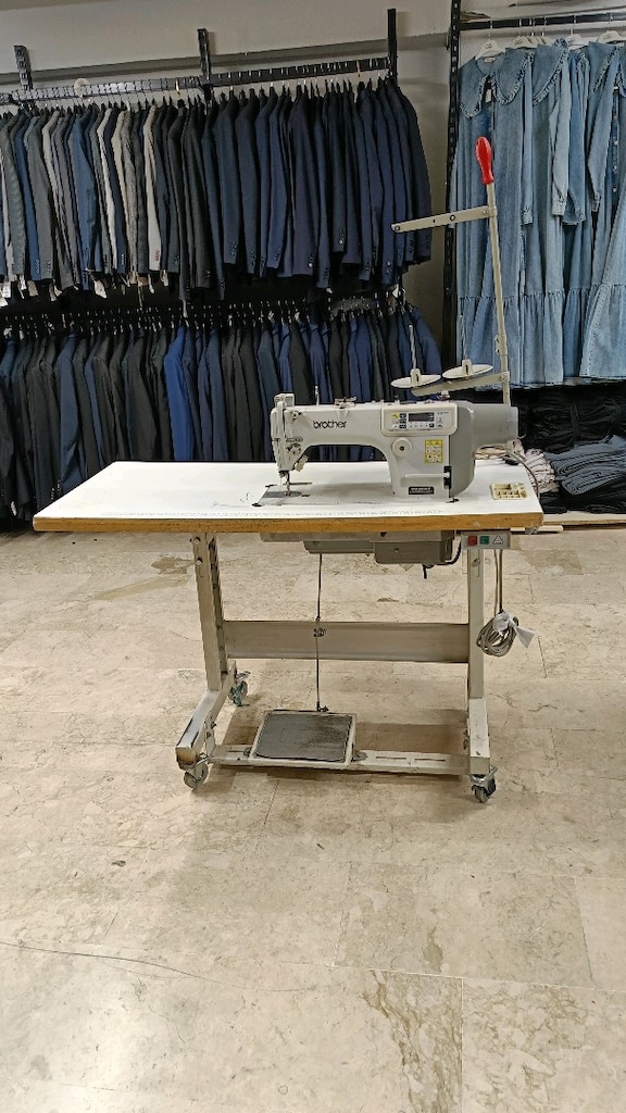 BROTHER DİKİŞ MAKİNESİ - 2