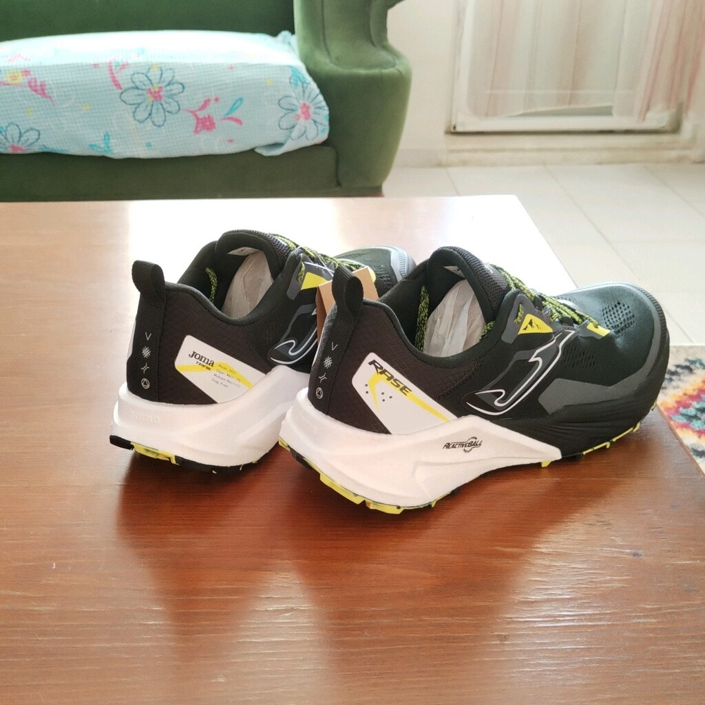 Joma Rase. 44 numara. - 4