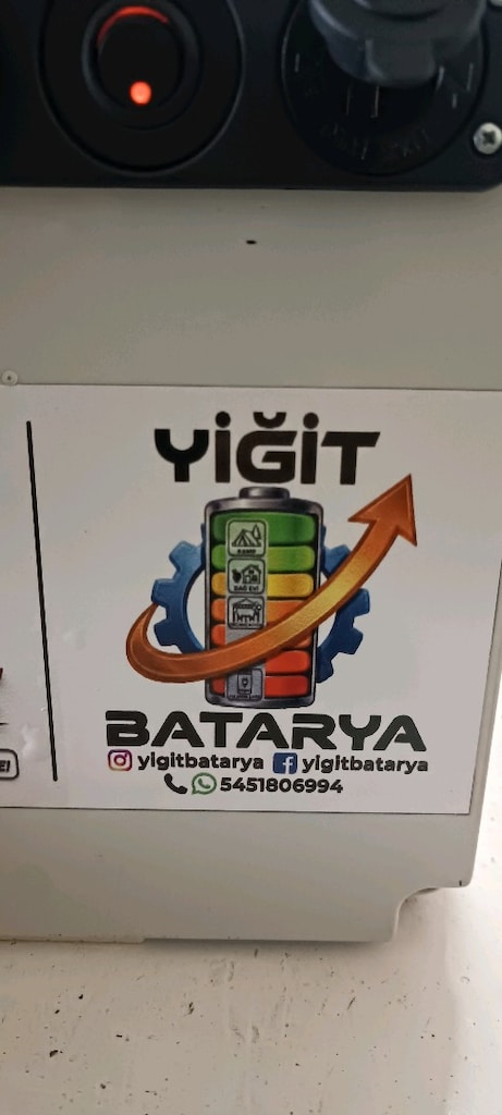 ACİL GÜÇ AYGITI (TAŞINABİLİR 220VOLT 1000WATT GÜÇ KAYNAGI)