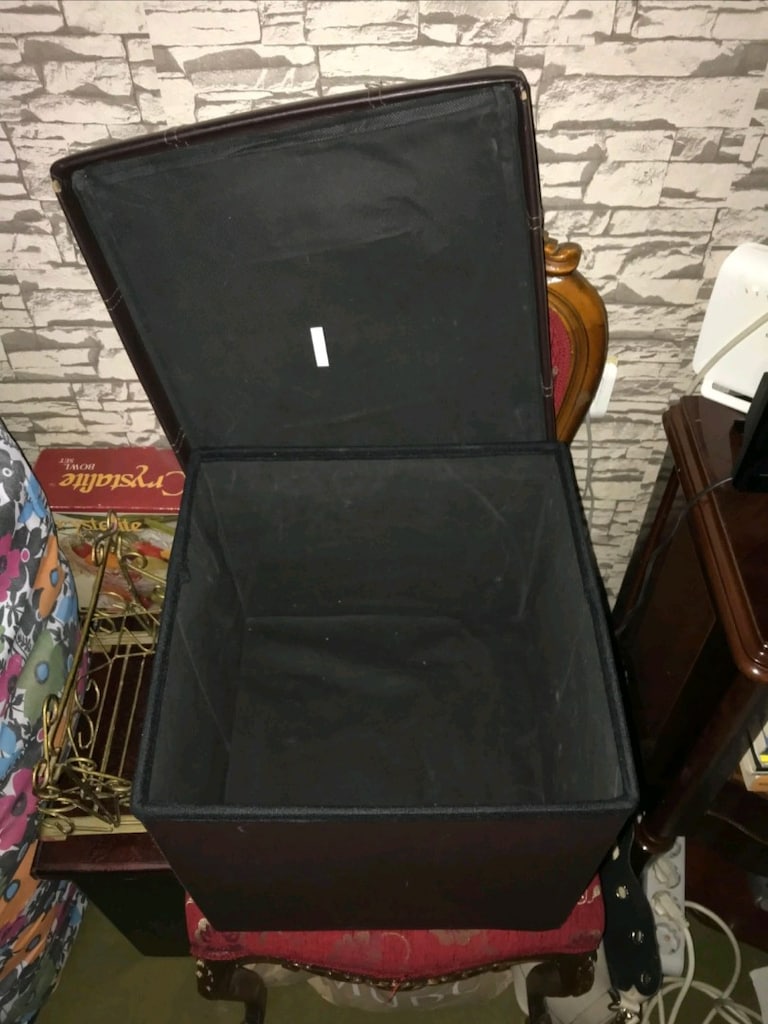 Çok Temiz Katlanabilir Saklama Kutulu Puf / Tabure - 2