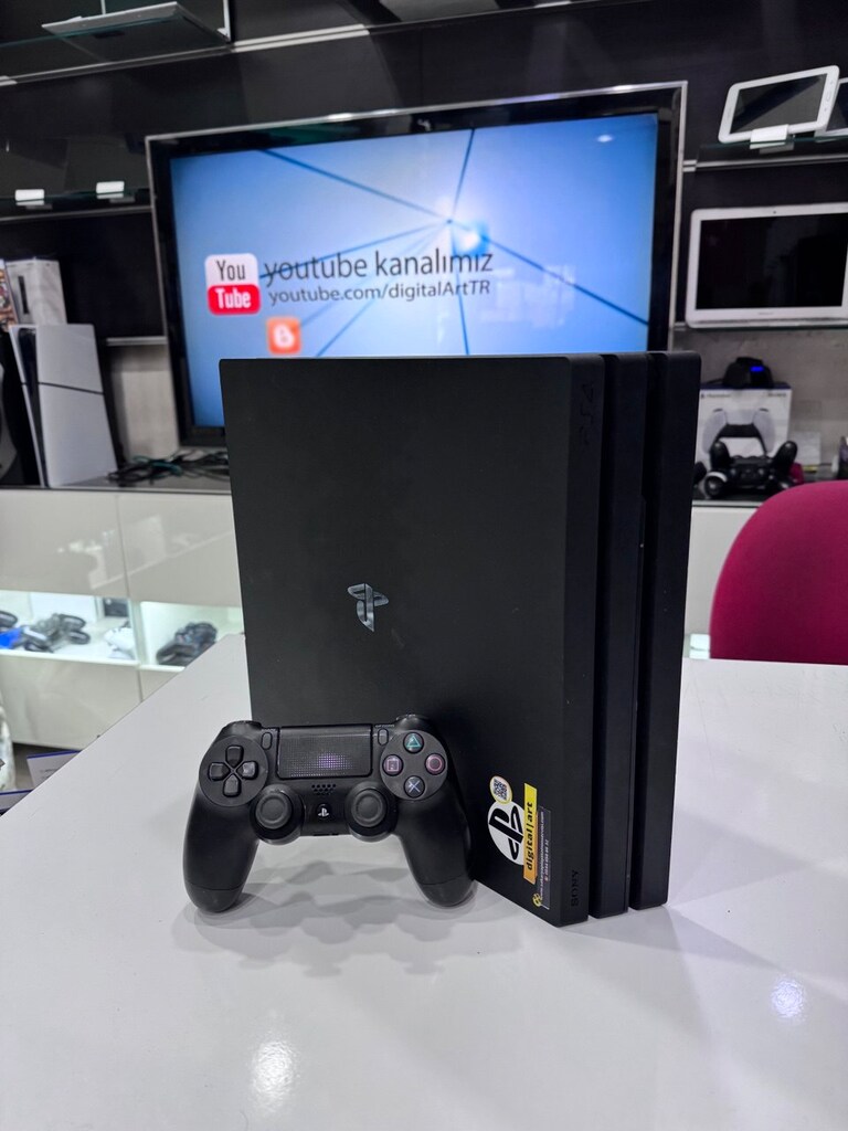 PLAYSTATION PS4 PRO - 1 TB - OYUN PAKETLİ SERİ - 3