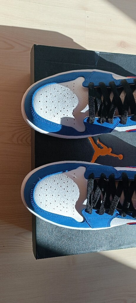 Air Jordan 1 Mid SE Multicolor Swoosh 44 - 4