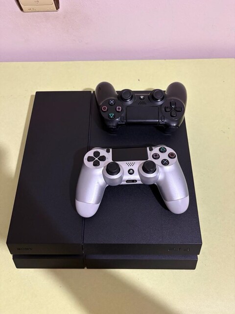 ACİL SATILIK playstation 4